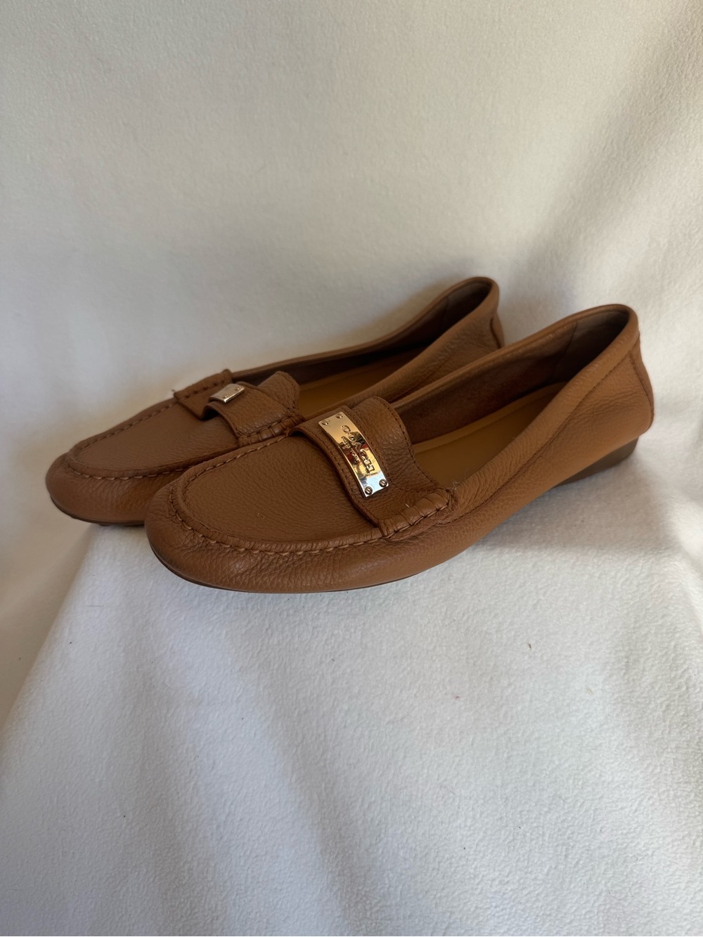 Coach Womens 9 Brown Leather Loafers Driving Moccasins Gold Hardware